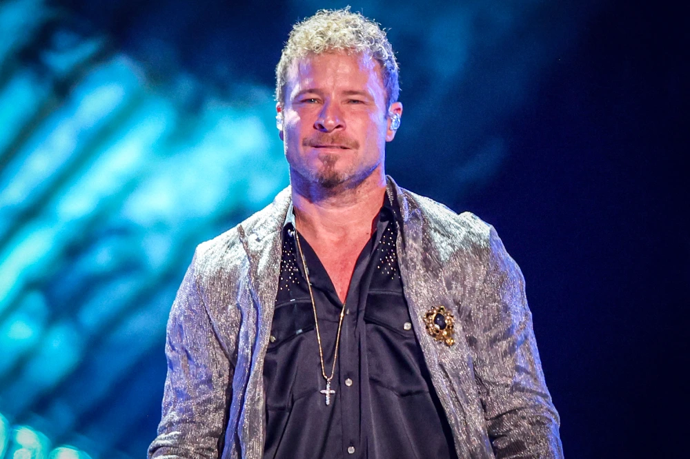 Análisis de la Disfonia en Brian Littrell: Una Perspectiva Biomecánica y Científica